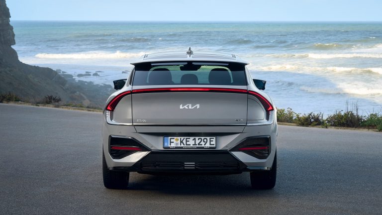 Seguro para coche eléctrico en España: qué coberturas específicas debes exigir Seguro para coche eléctrico en España: qué coberturas específicas debes exigir